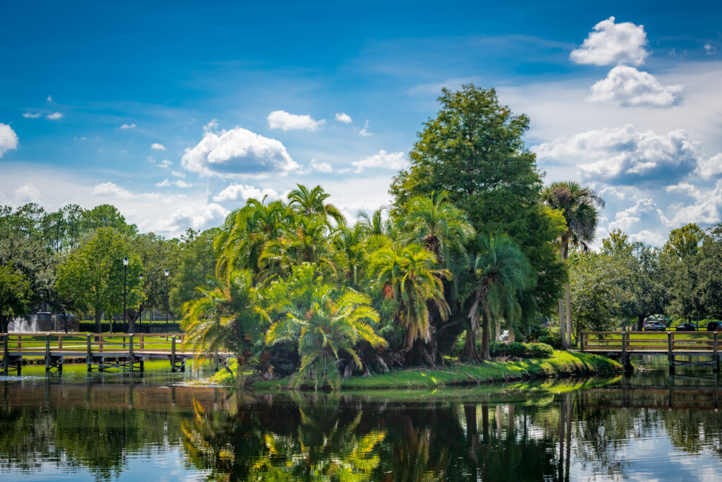 Lake Lawne at Barnett Park