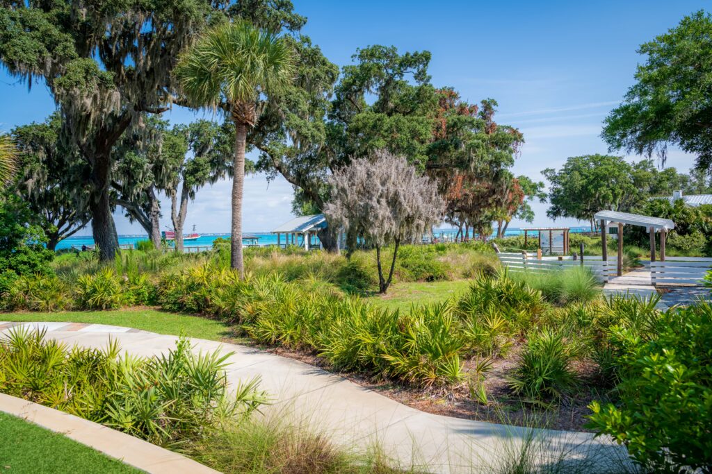 Florida Green Stormwater Infrastructure » Captain Leonard Destin Park